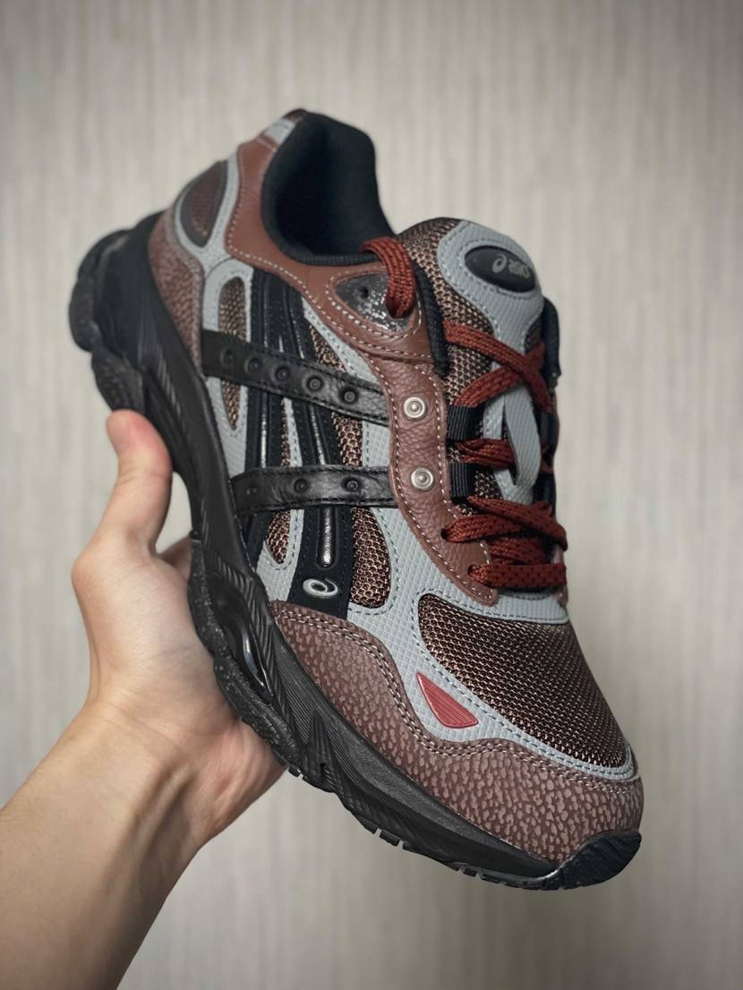 サルファーの投稿をしてる途中にマホガニーの方も届きました笑
個人的にはこっちの