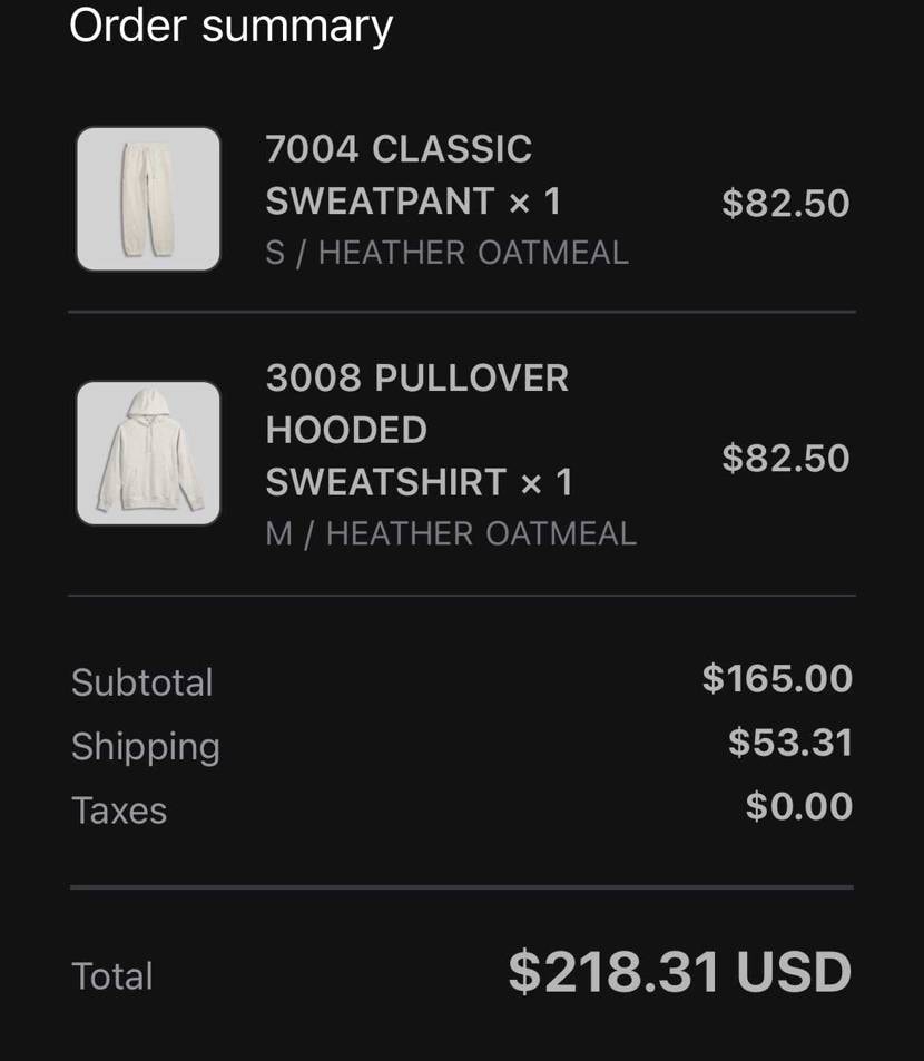 このスニーカーのために、久々にHOUSE OF BLANKSでhoodieとpa