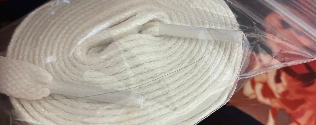 スニーカーを購入して1連の取引が終わったのですが、出品者が事