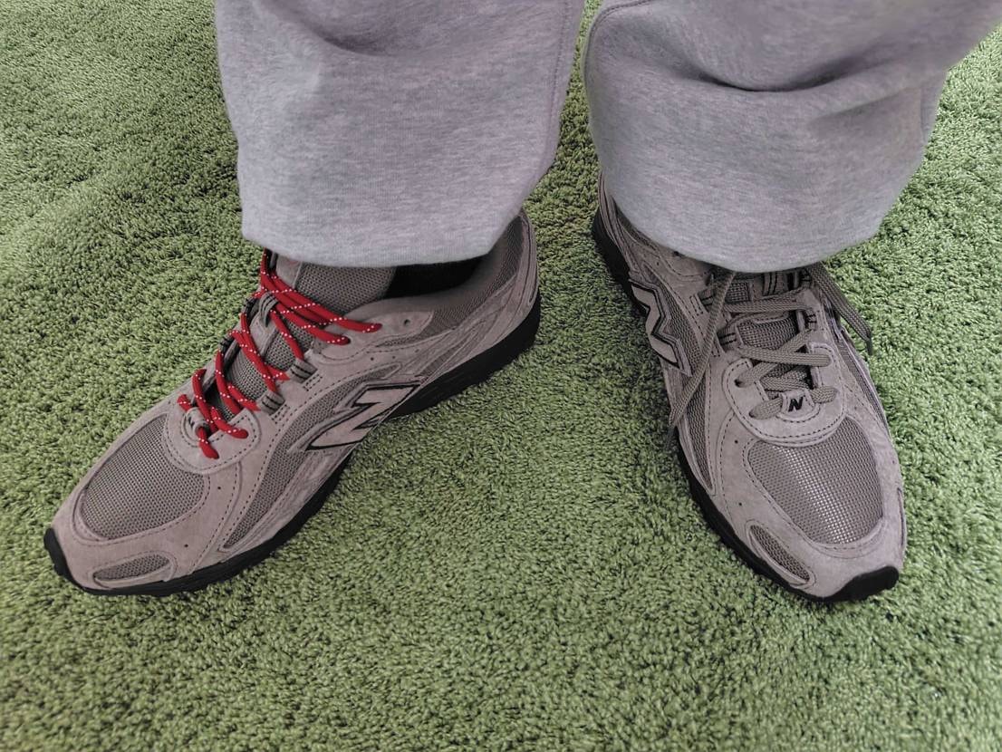 赤紐可愛い🐎🏇
ハラコ風ヒールはどう手入れすれば長持ちする