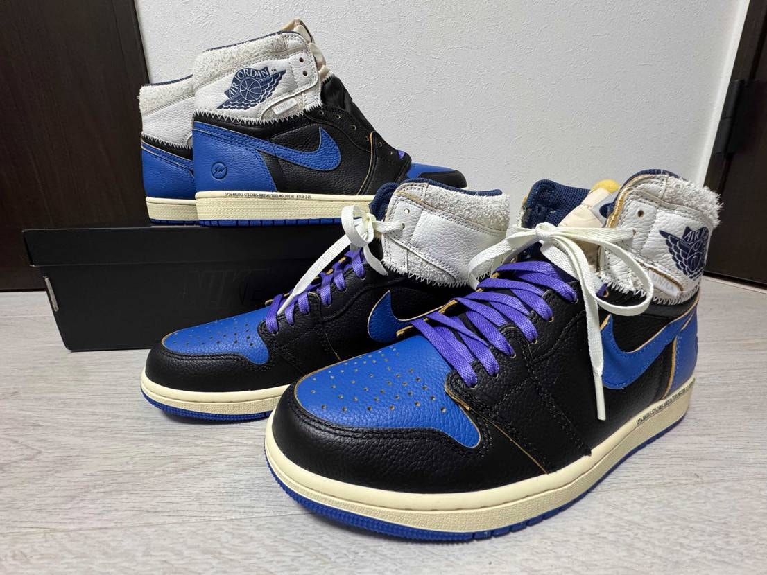 履く用に加え保存用も確保！なんて惚れ惚れするカラーリング…スポーツロイヤルが2足