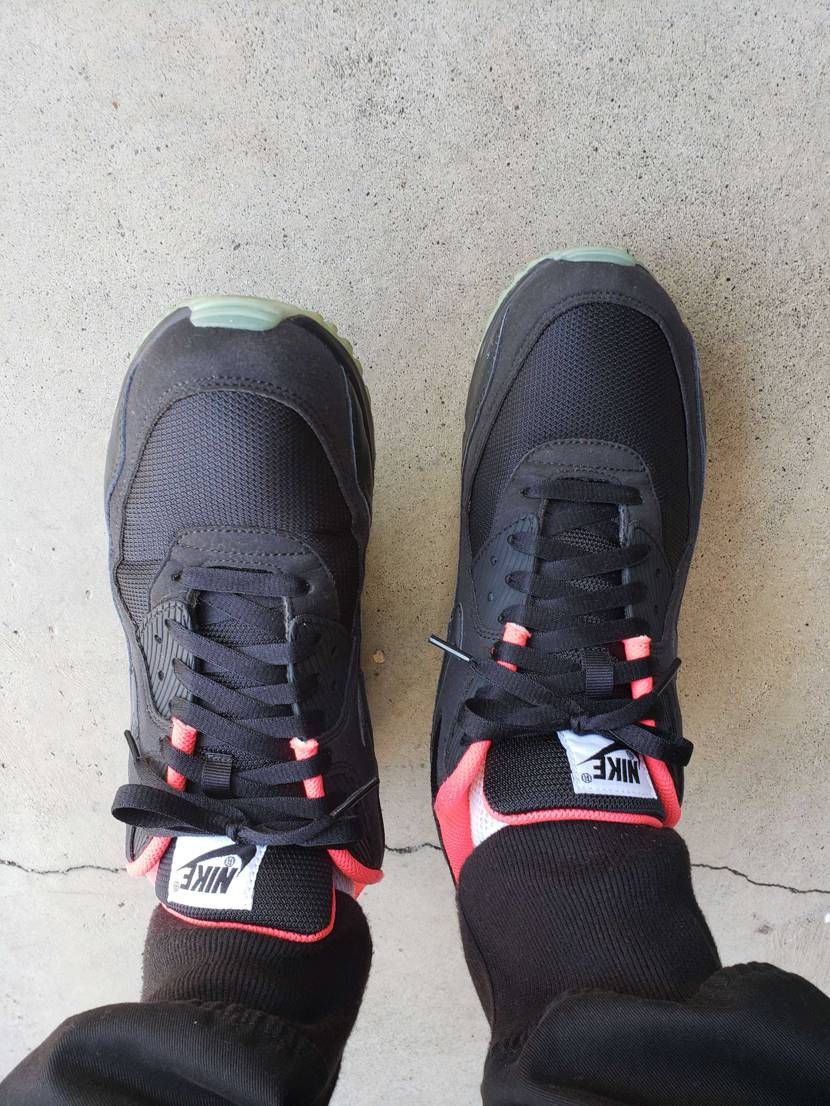 4〜5年前にNIKEiDでつくったair yeezyっぽいairmax90。
あ