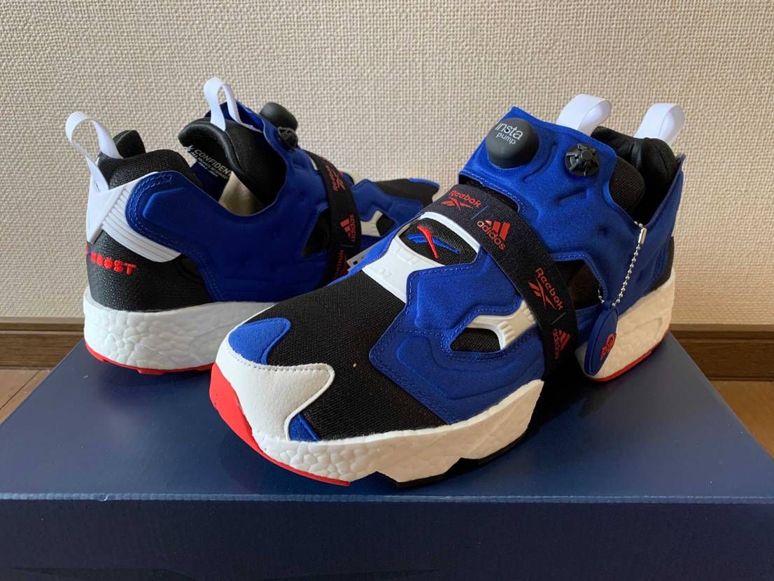 2021年のスニーカー始めはポンプフューリーブースト。
通常ポンプのトリコロー