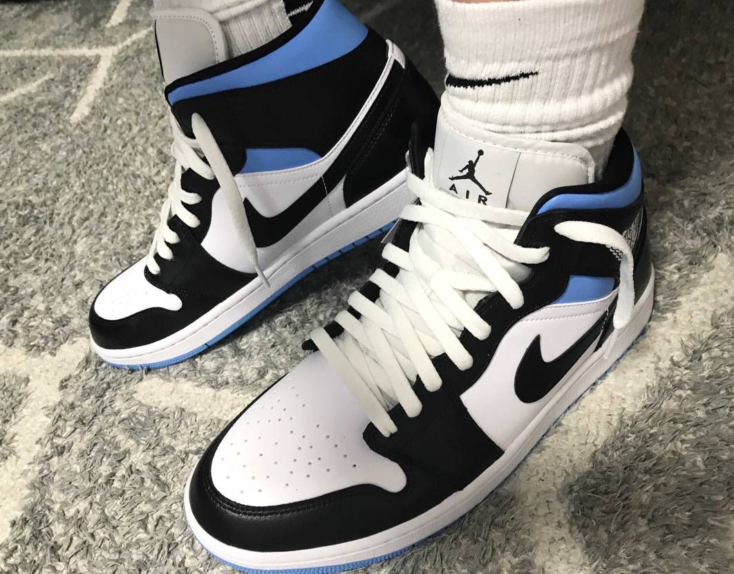 普通にメンズでも履けるカラーリング。むしろメンズで出してほしかったな！
普段A