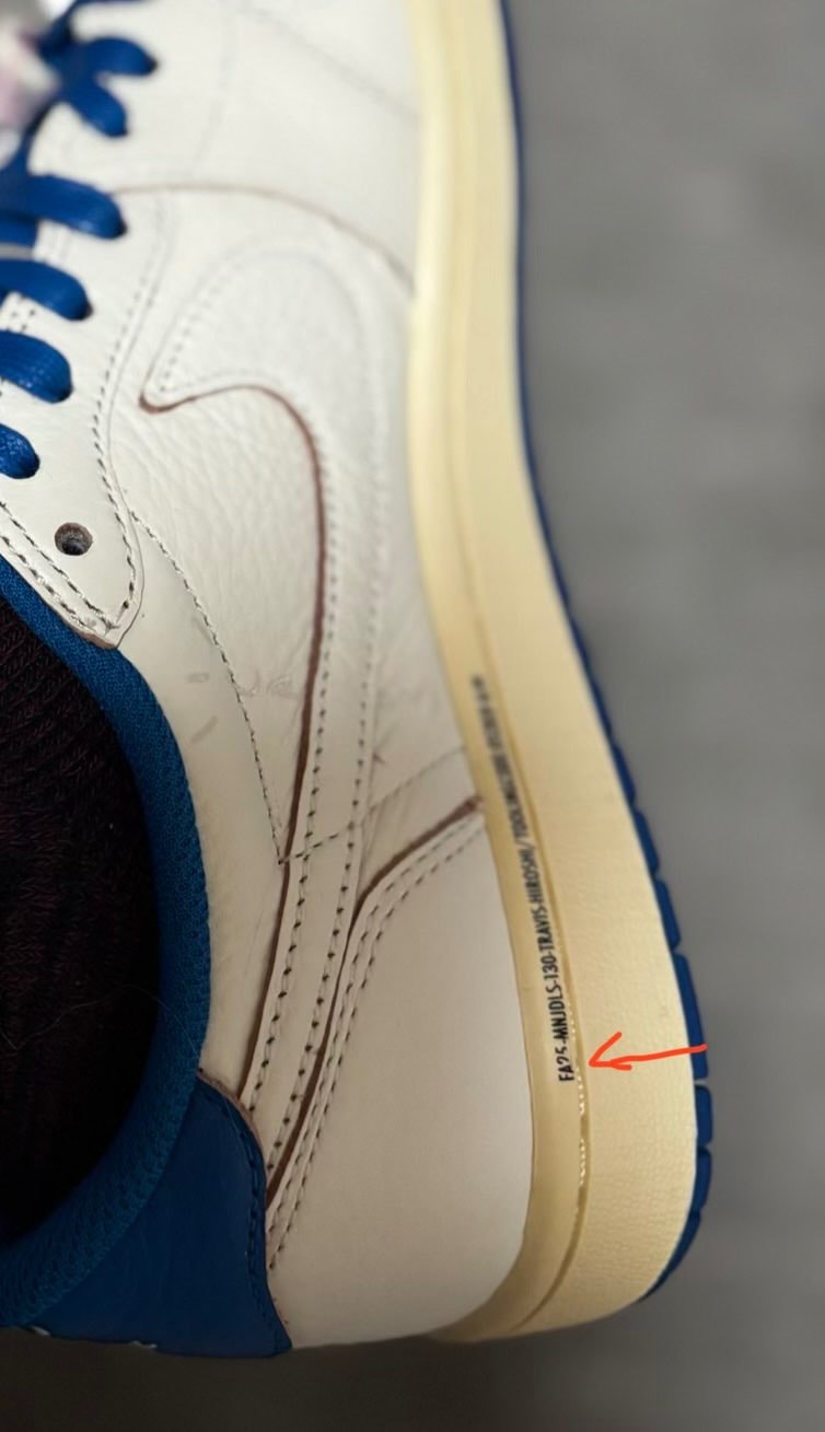 よーく見たら削れてた‪🥲‎
最初から削れてたっぽい笑