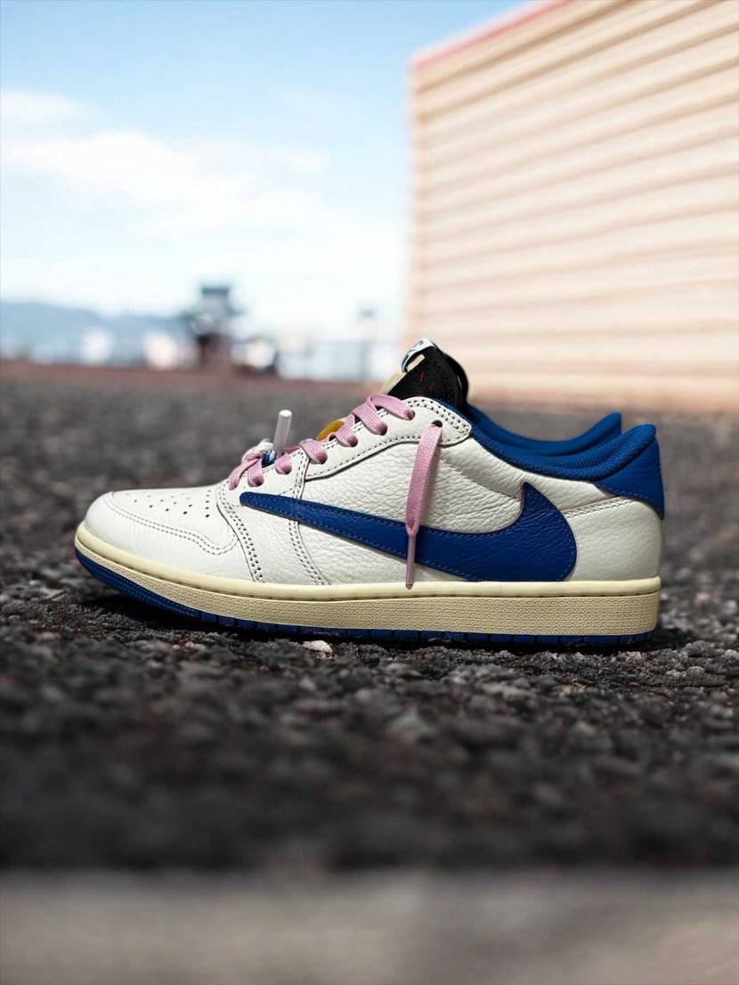 やっぱシューレースピンクにして
チップ垂らしちゃった笑
