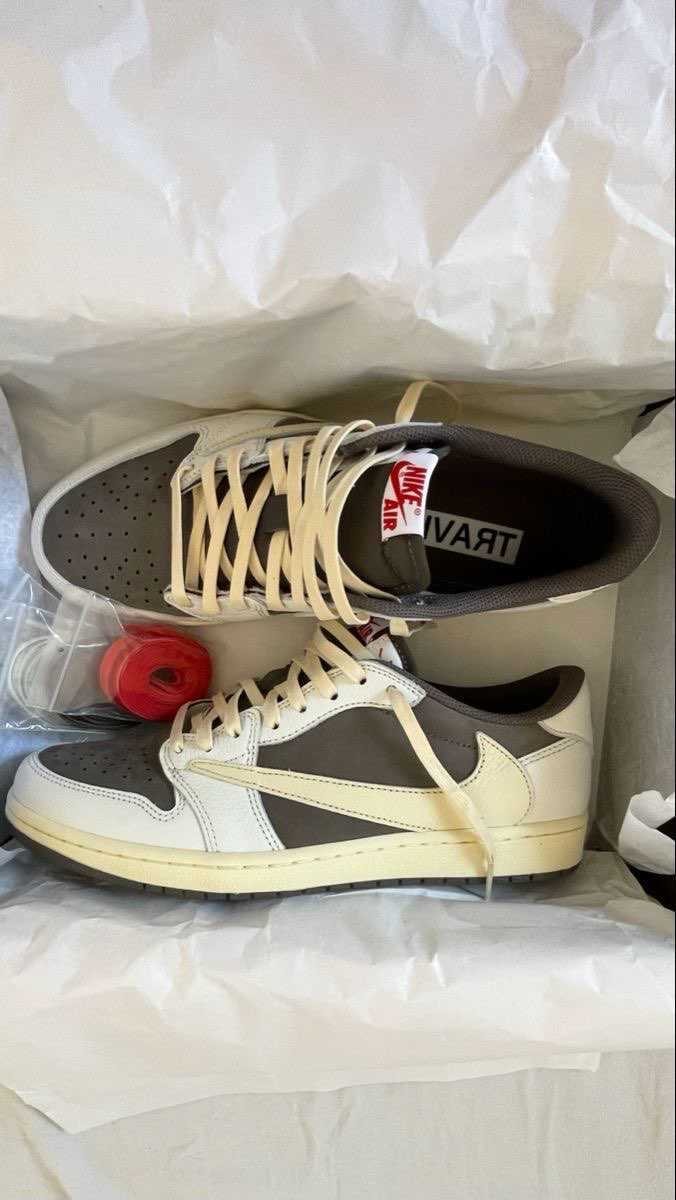 やっぱシューレースピンクにして
チップ垂らしちゃった笑
