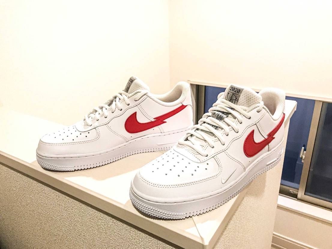 日本で発売するか不明だったから久々に海外サイトでスニーカー購入！！
そして、発