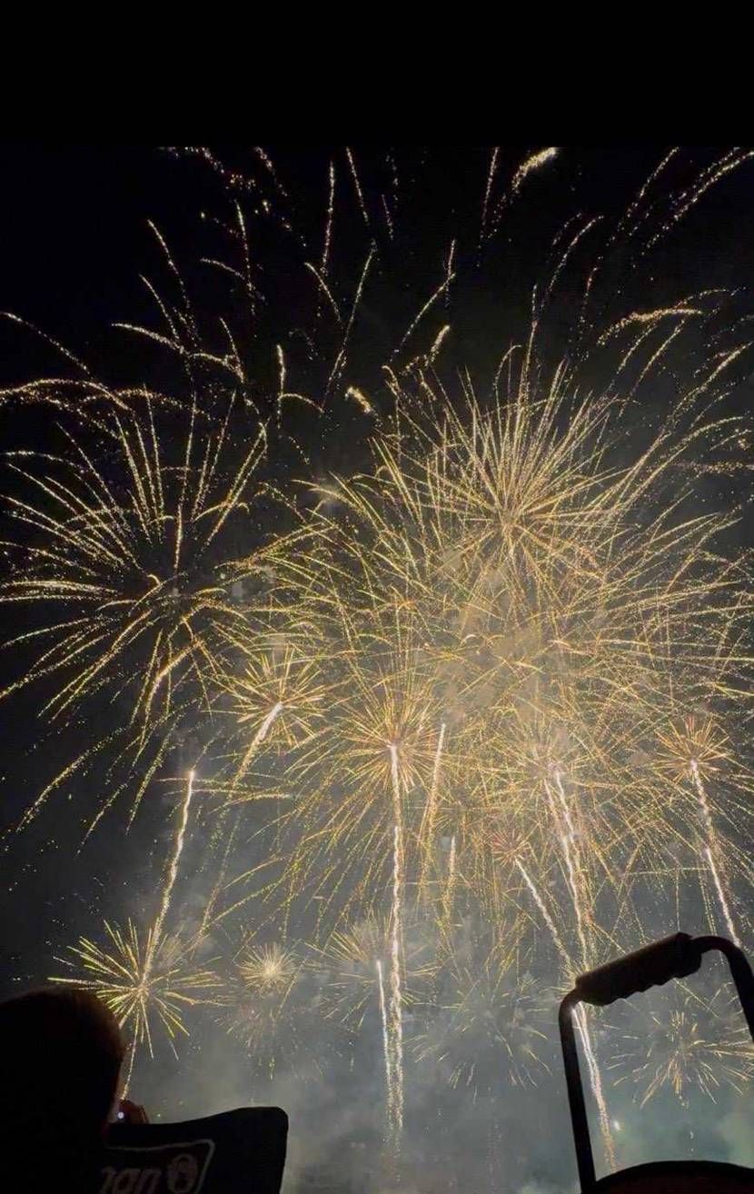 昨日はアンディ🫒外してガン萎えだったけど
こちらで最大級の花火大会🎆へ行ってリ