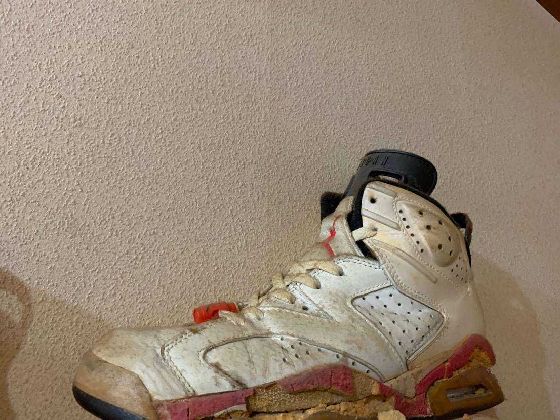 履きつぶしたオリジナルのAJ6です。オリジナルのAJ1～11まで履きつぶしました