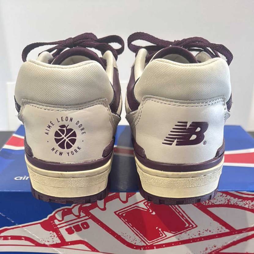 ALD公式サイトで購入しました。
日本未発売のスニーカーに
