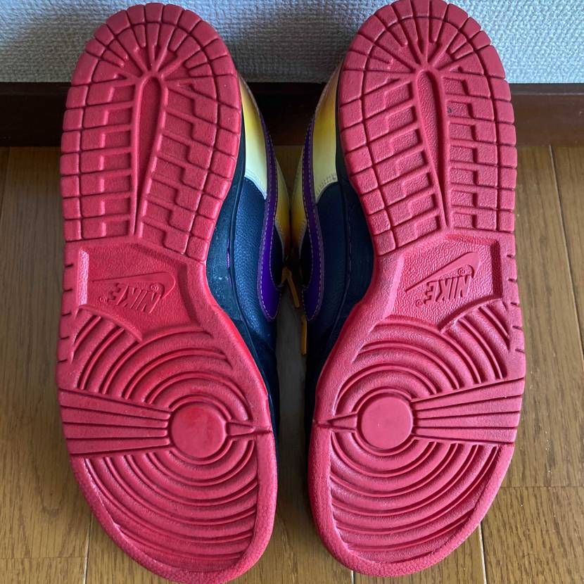 スニダンで
これを取引したいのですが
商品の型がありません
その場合出品で