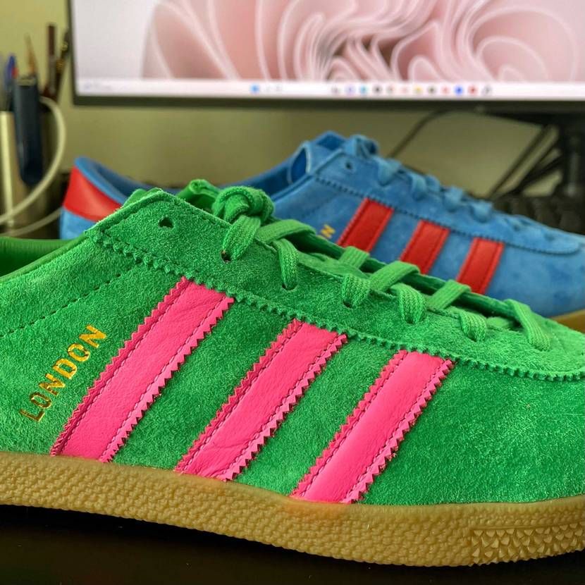 シュータン裏以外全部革！！
ちなみにシュータン裏には、、、