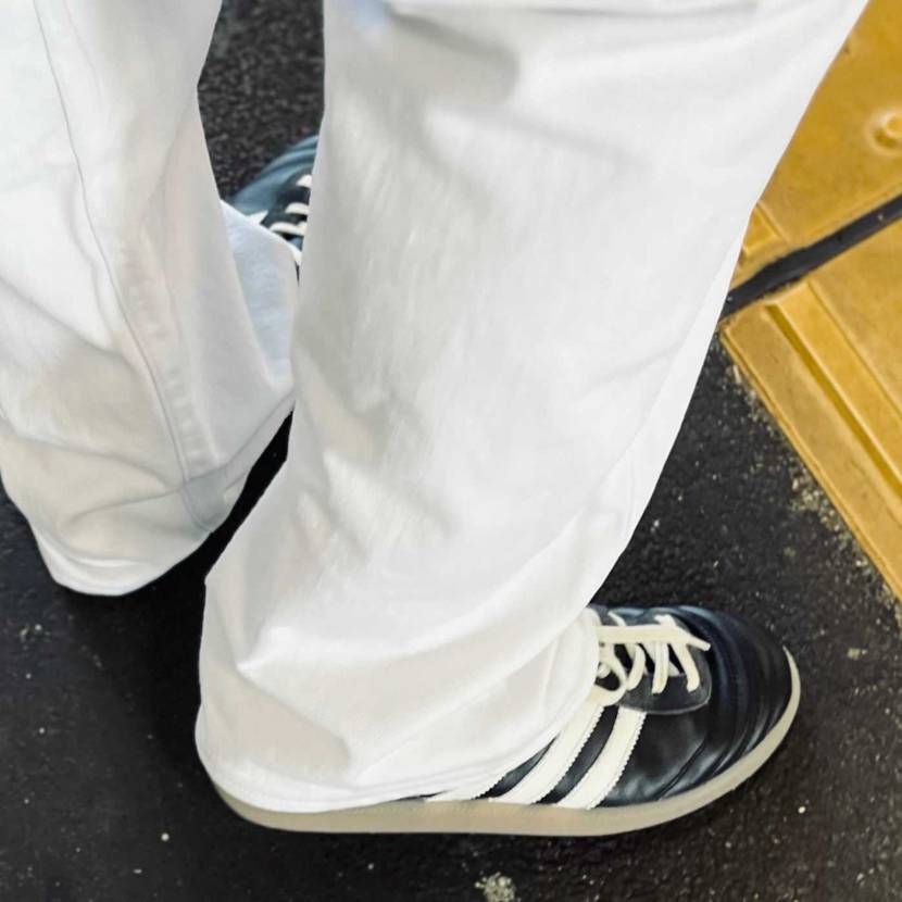 ヴィベカさんがYouTubeでMOMOTARO JEANSの