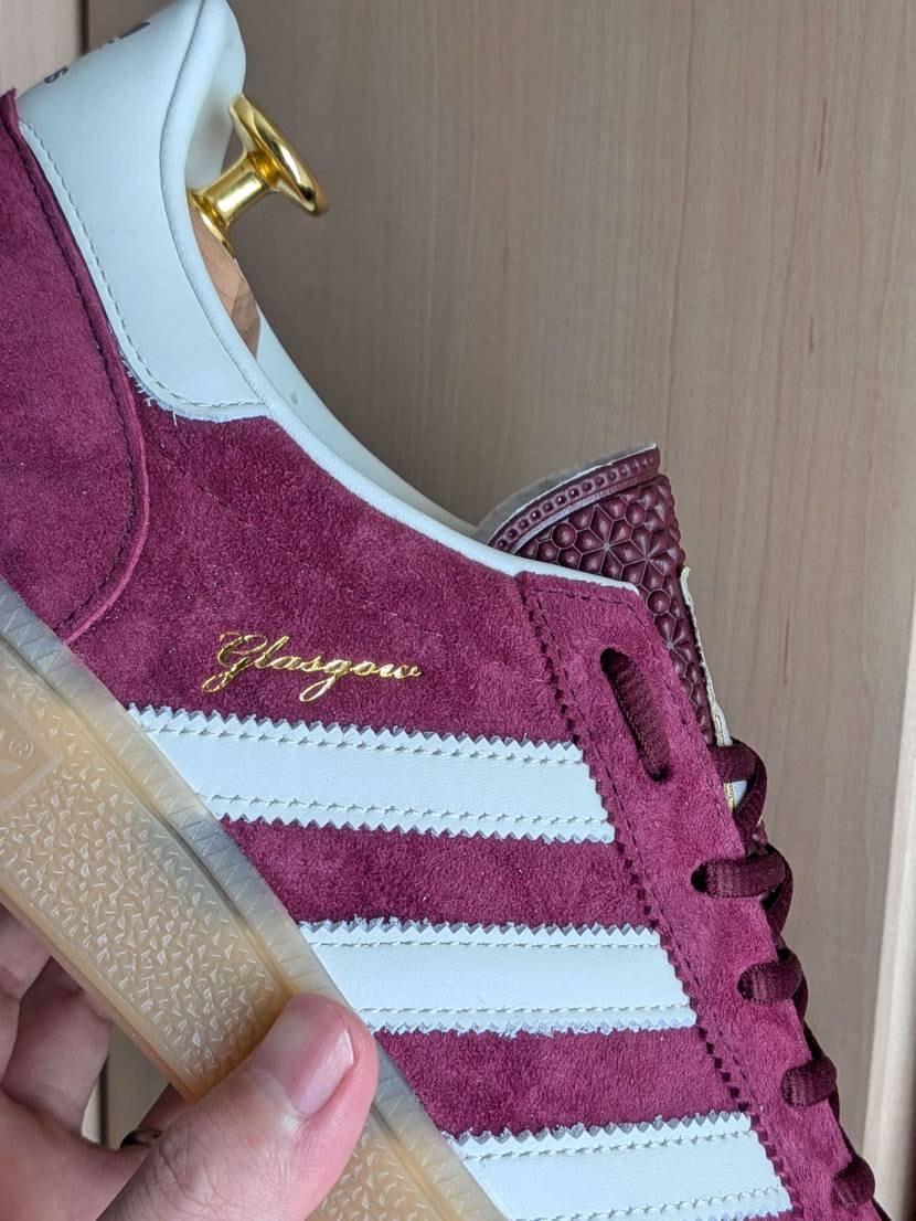 お久しぶりです！
本日Glasgow受け取りました。
