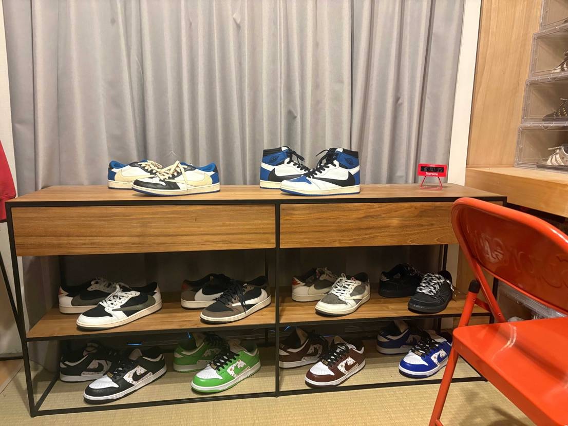 アラスカで揃った感がある。
スニーカー集め終わりにしようか