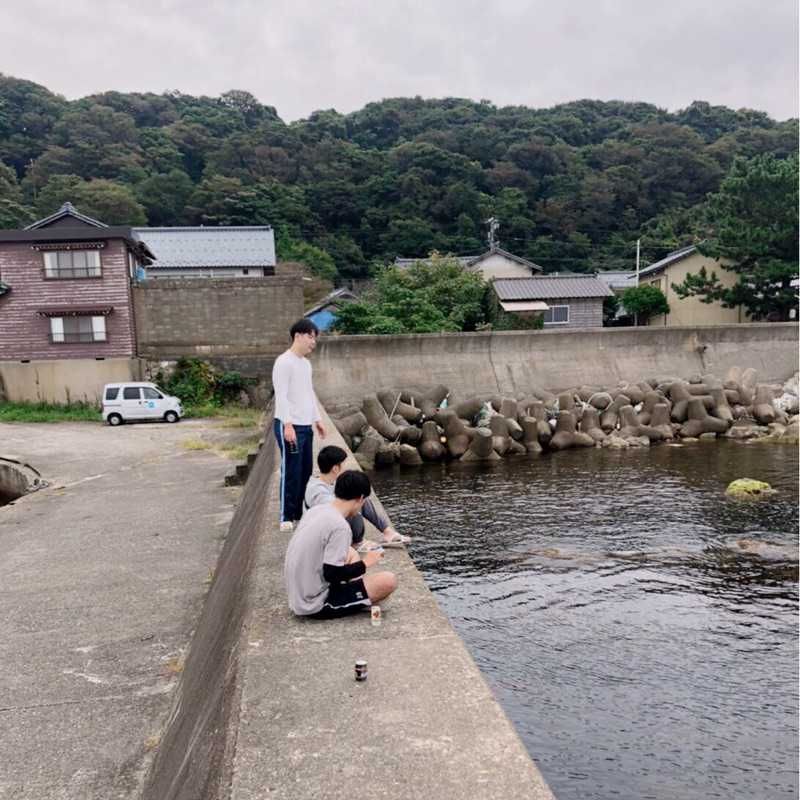 上