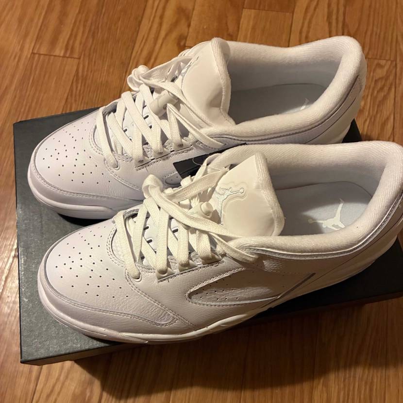 何気なくふらっと寄ったショップでなにこの見たことないのってな