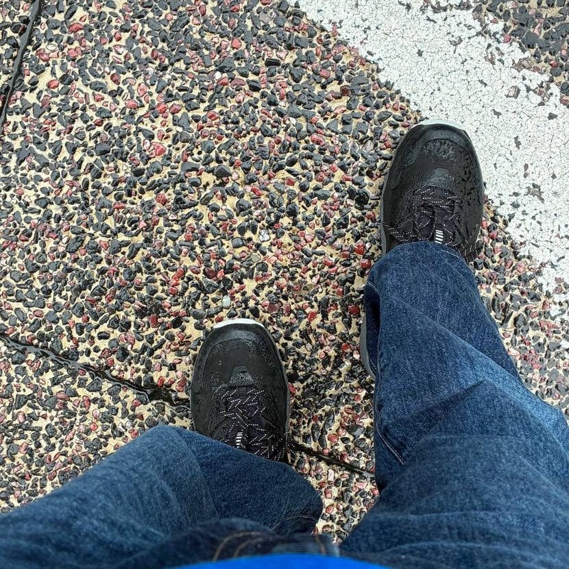HOKA KAHA LOW GTX TP
ぶよっとしたシルエットが自分好み。