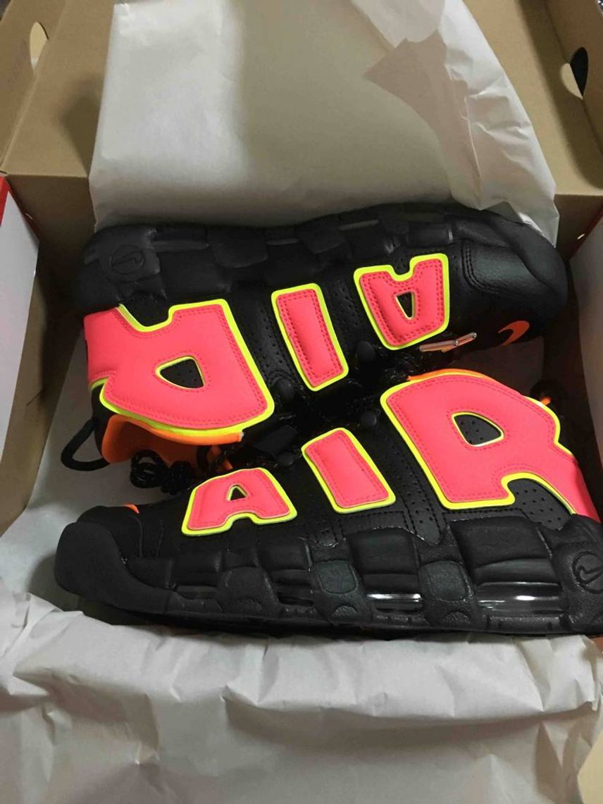 この色づかいがカッコよすぎる
・
・
・
#nike #モアテン #ai