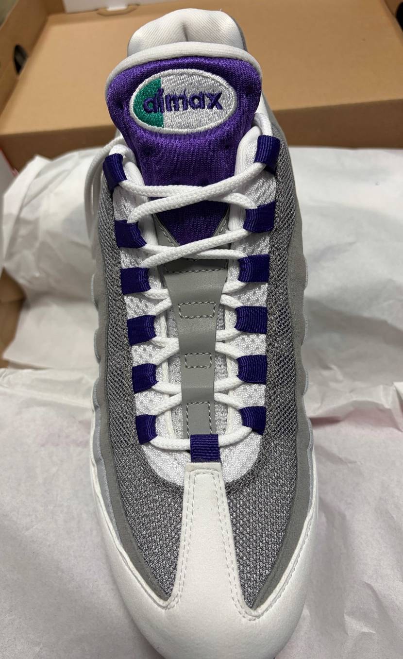 上から見た見た目が凄くいい。
シュータンの鮮やかな紫がバエていい感じ。