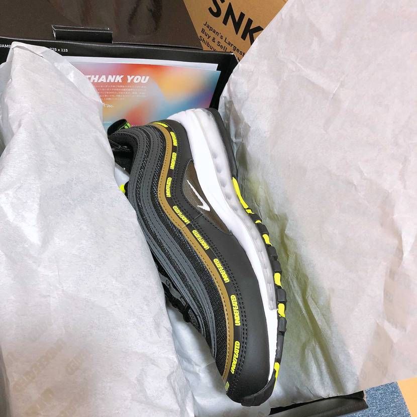 airmax97届きました💡
実物かなり良いですね👍