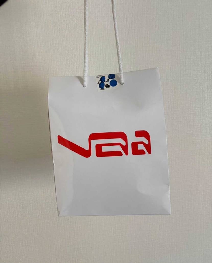 当たるといいなあ
V.A.AのTシャツ着ていきます