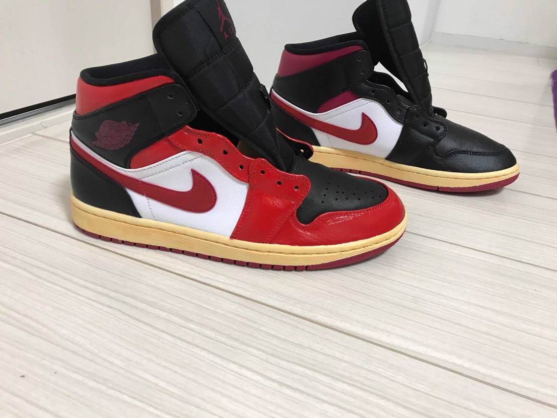 JORDAN1 CHICAGO CUSTUM
85、買