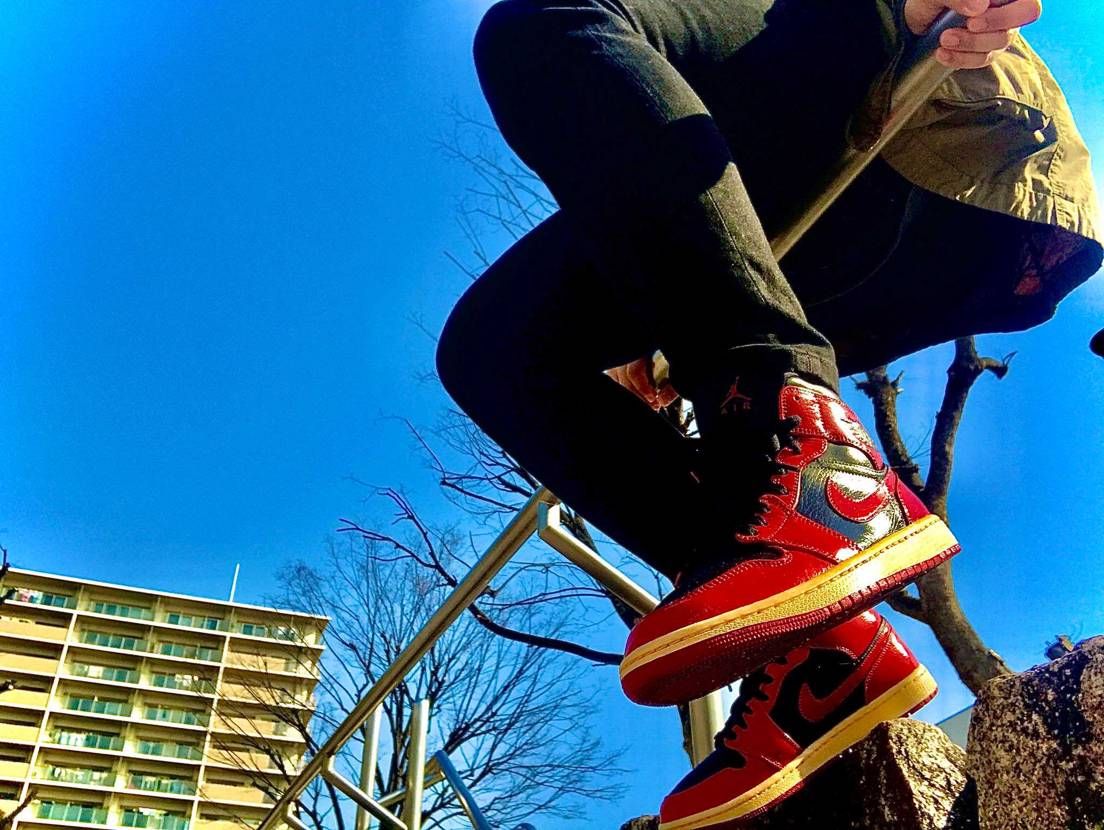 AJ1 なんちゃってvarsity RED 85
保