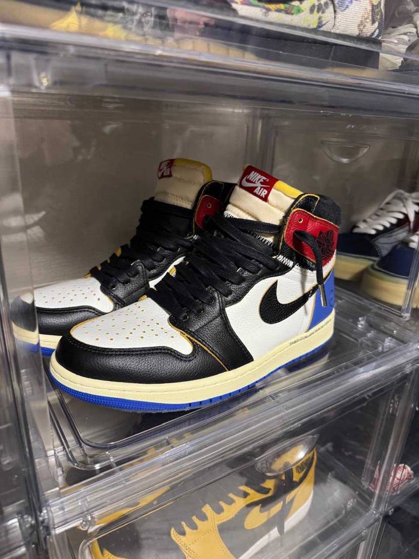 3種の中で1番好きです(^^)/
黒紐あんま載って無かったので載せときますぅ(