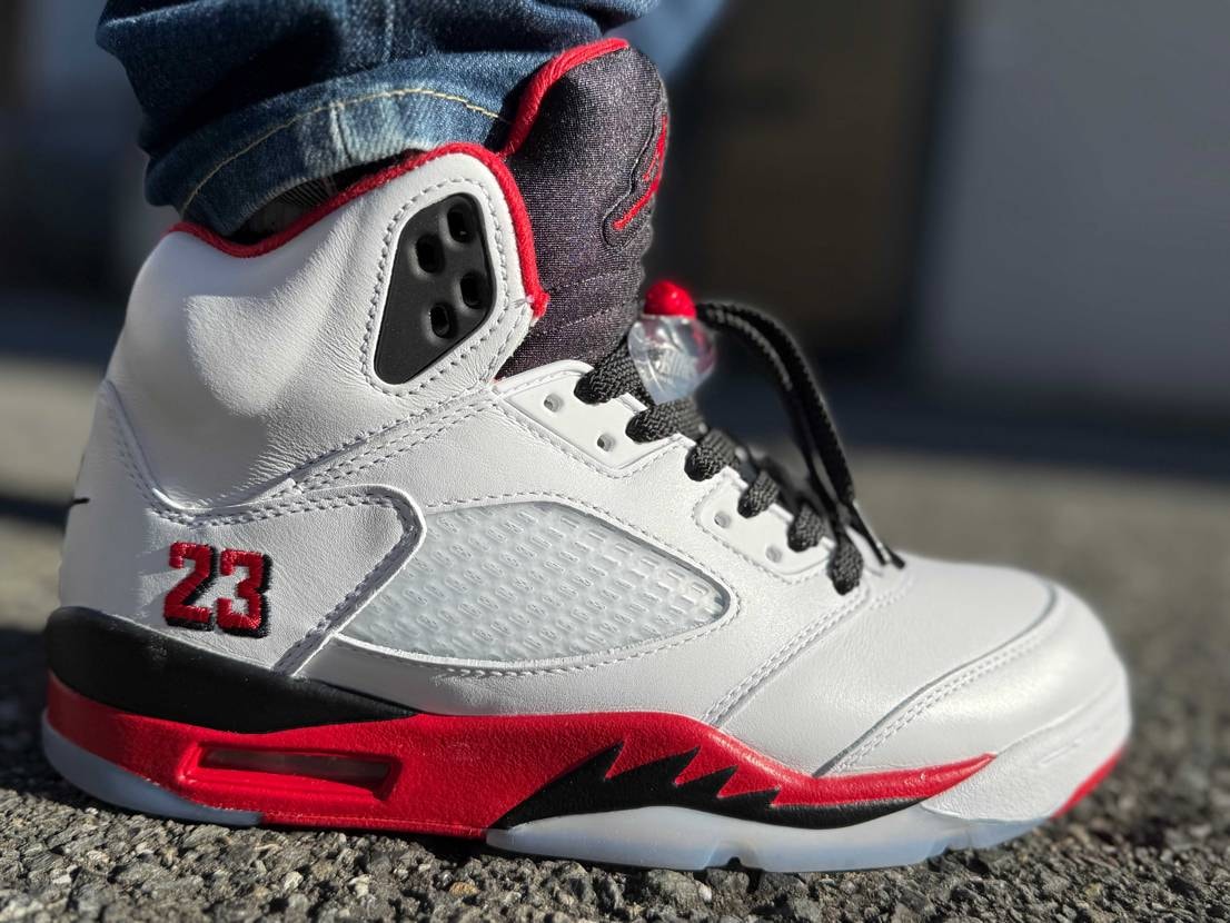 パーカーおじさんです🥸
皆さん、こんばんわ♪🌉
この前の