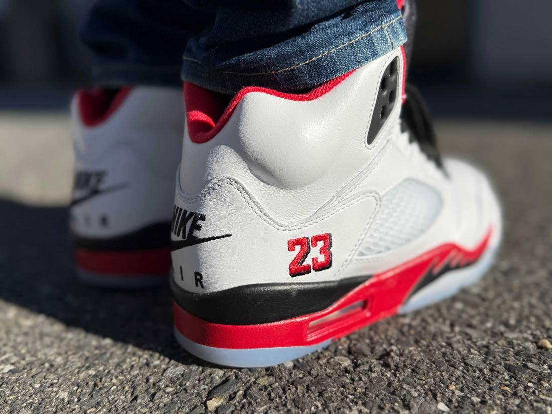 パーカーおじさんです🥸
皆さん、こんばんわ♪🌉
この前の