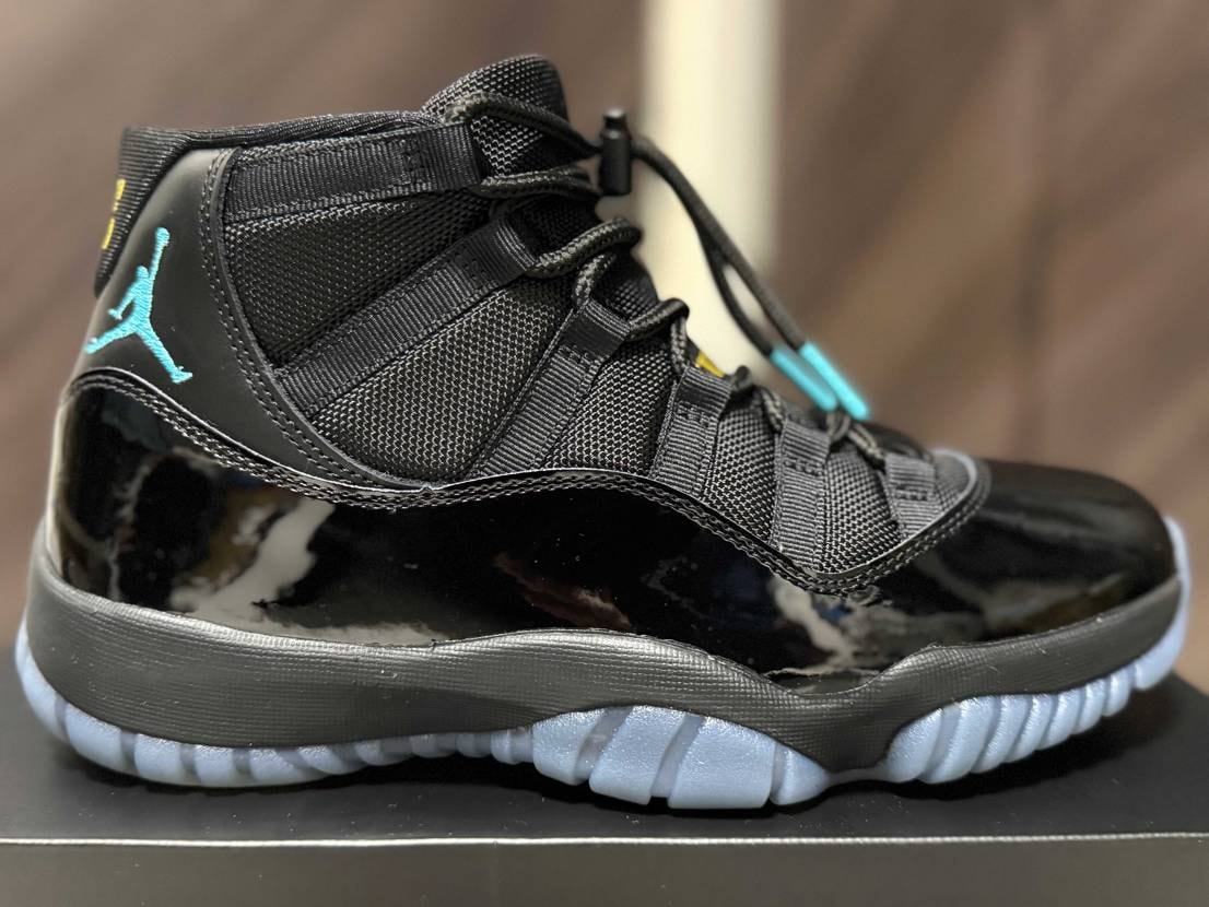 皆さん、こんばんみ♪🌉
おじさんは昨日、無事仕事が納まりま