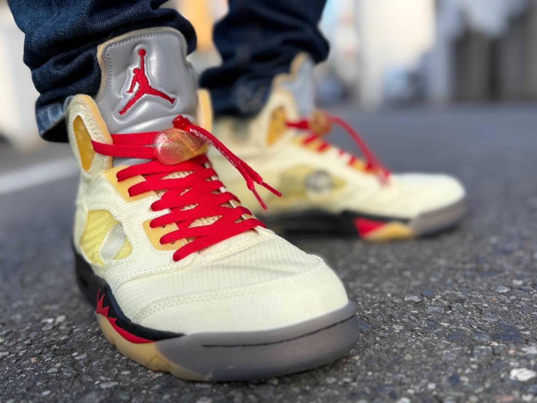 最近5を履きがち♪👟😘
からのパーカー重ね着オヂです🥸🙄🙄