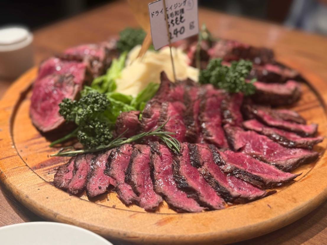 昨日の晩はソムリエパイセン推しのガンマを履きまして…♪👟
