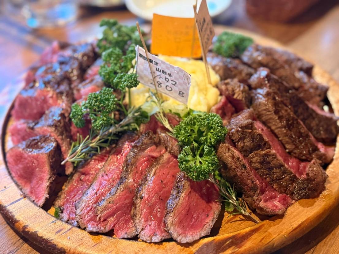 皆さんこんにちは♪☀️
昨晩は待ちに待った超肉会の開催日で