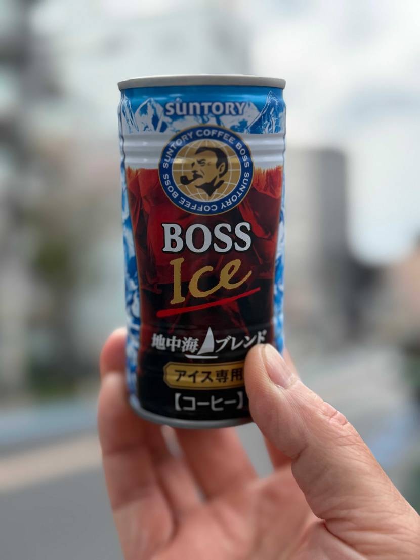 皆さん、こんばんみ♪🌃
やっぱりイエグラを履いてしまう…👟