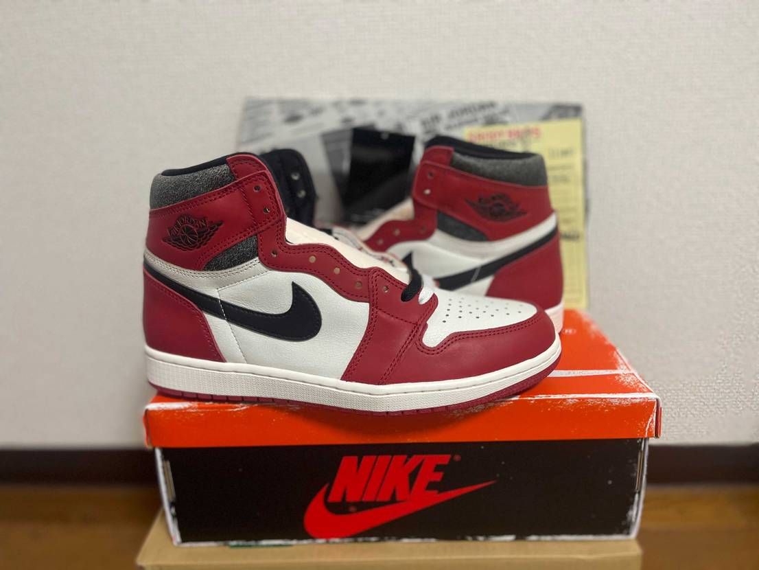 28.5センチの黒タグのスニーカーズ購入品を64501円で出品してます🙇‍♂️即