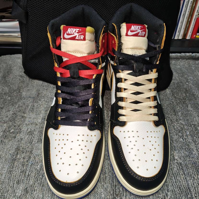 UNION×fragmentジョーダン1
デフォの紐は真っ