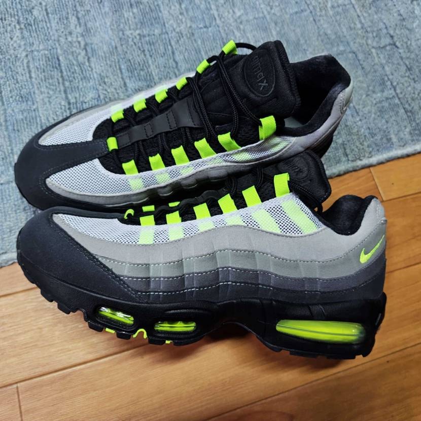 2025版95黄グラデ改プロトタイプ風カスタム
黒紐を通して完成