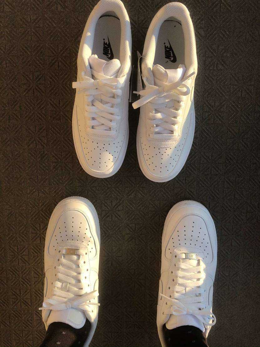 通勤用にAF1買ったんだけど左足がすごい痛くて、見た目そっくりなコートビジョンを