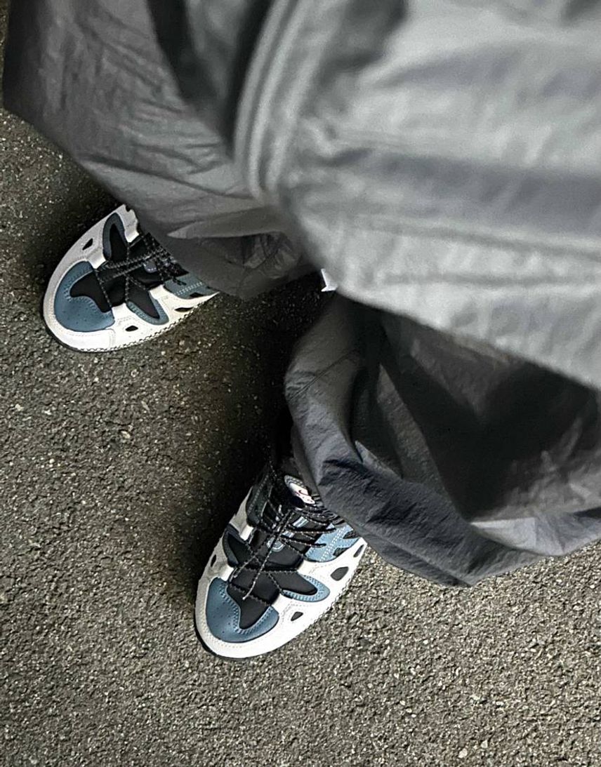 エア エクスプロレイド
間違いないつです🥱
てか白いの早くセールに