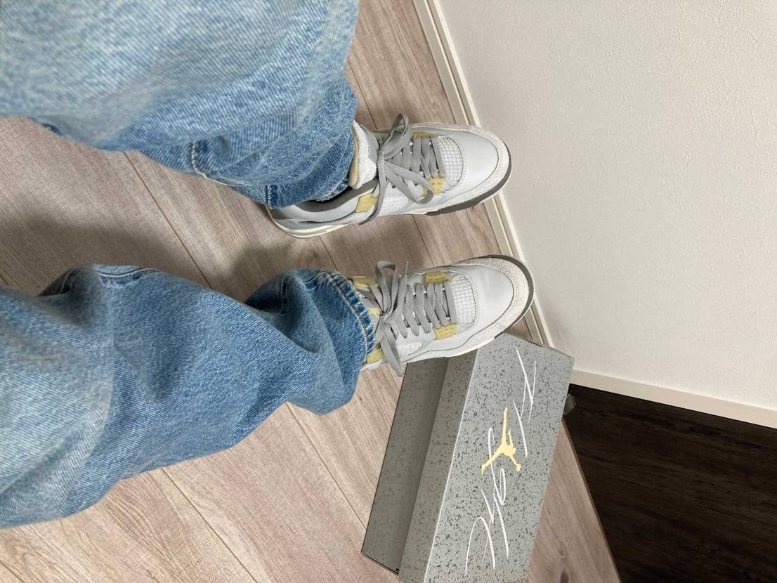 誕生日ちょうどにスニーカー届きました〜🎉