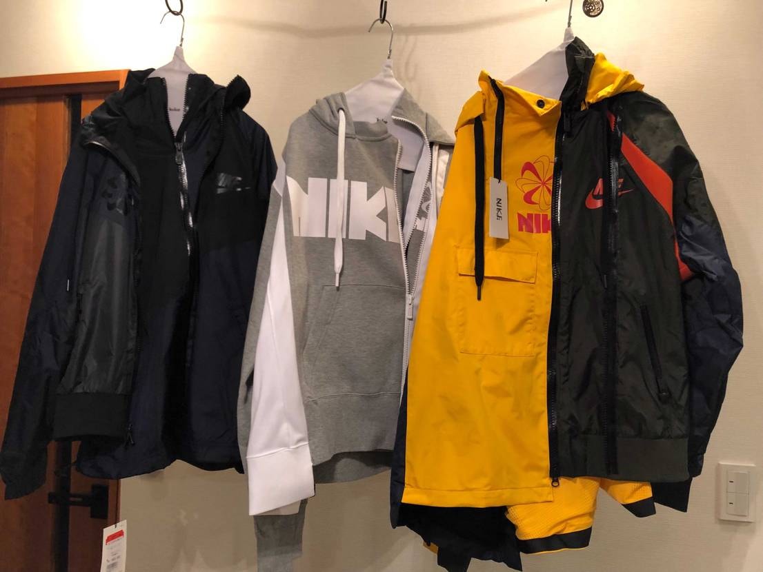 今回の sacai はアパレルが大勝利じゃなかろうか。
ナ
