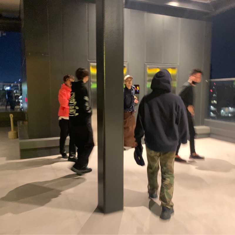 こー