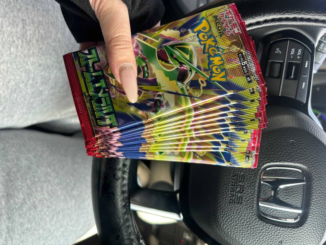 23件コンビニ回って19パック買えたのに爆死wwww
RR6つとAR1つだけ😑
