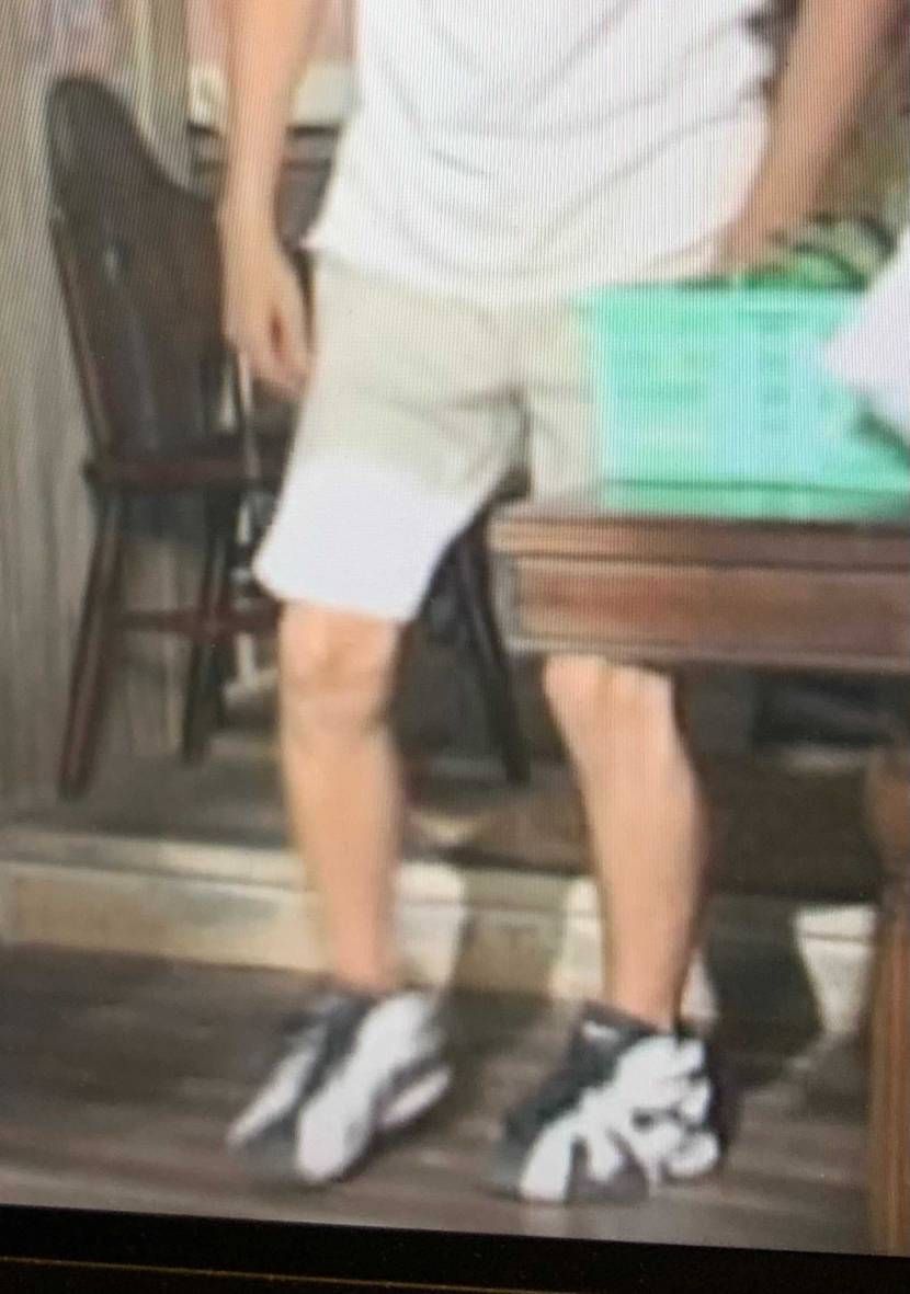 昔の映像からなのでだいぶ荒いですがこちらのモデル分かる方おみえでしょうか。
当