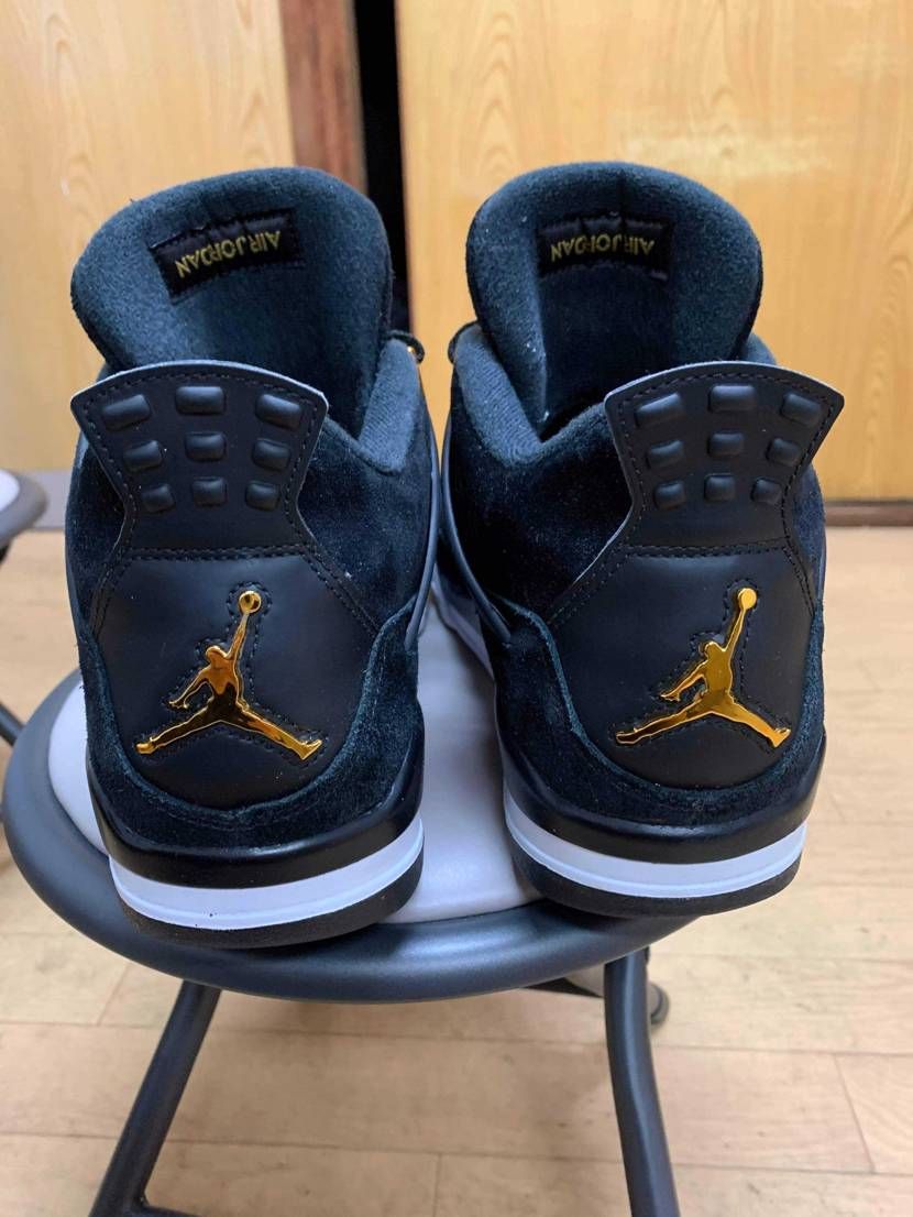 jordan 4 retro royalty