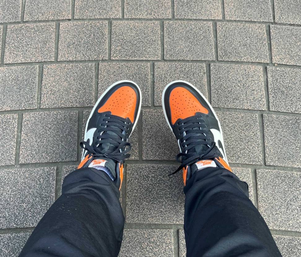 シャタバ下ろしました。つま黒とオレンジのボックストゥの組み合わせが最高にカッコイ