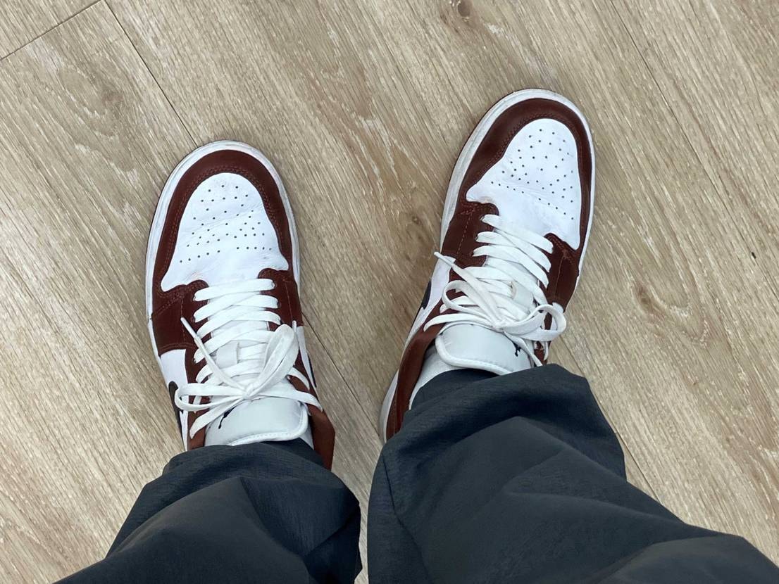 ジョーダン 1 LOW SEも持ってまして、ぶっちゃけOGより履き心地いいですよ